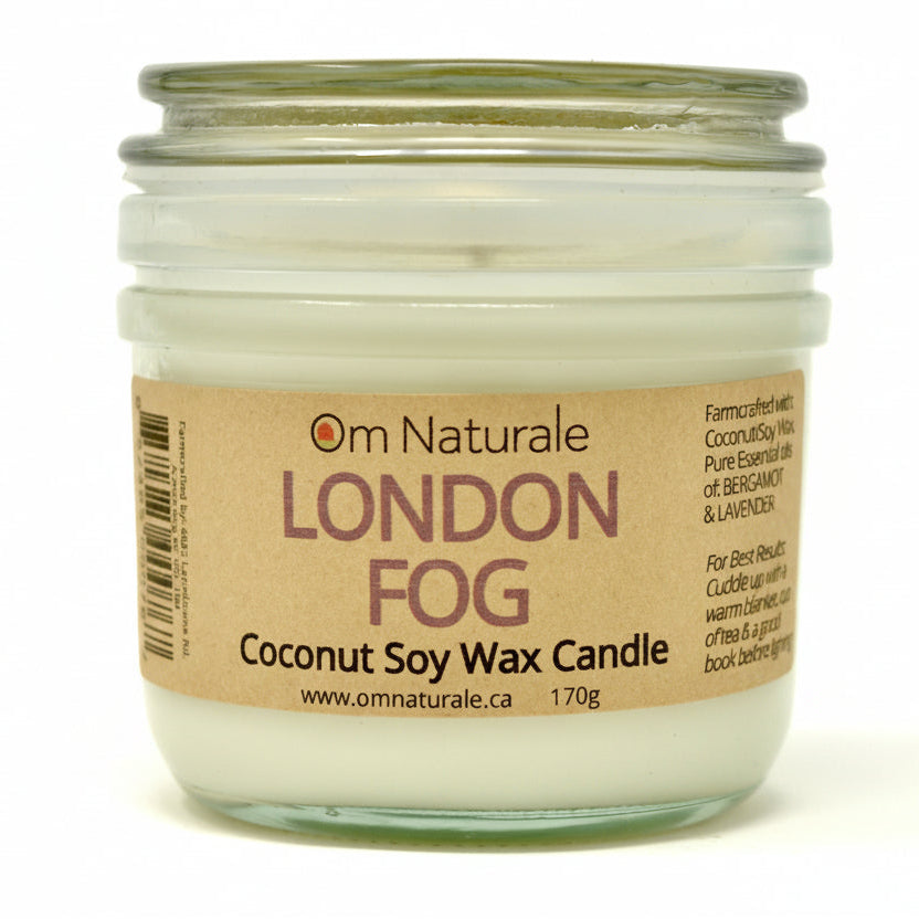 Om Naturale London Fog Coconut Wax Candle in glass jar, natural plant-based candle with bergamot, earl grey and cream scent for warm, inviting home aroma