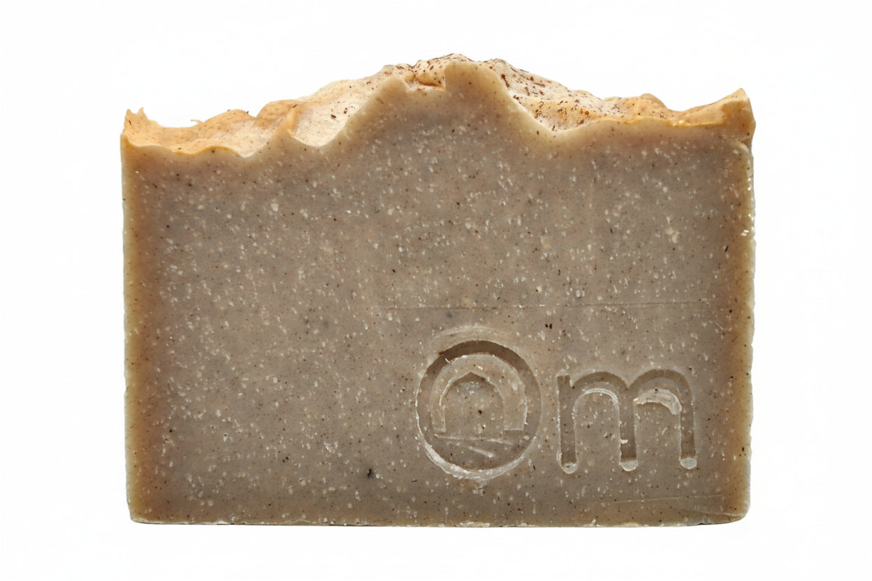 Om Naturale Chai Farmcrafted Soap, natural artisan soap bar with cinnamon, clove and vanilla essential oils for a warm, spiced cleansing experience